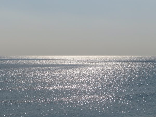 茅ヶ崎の海写真、空と雲 (2021/11/16)